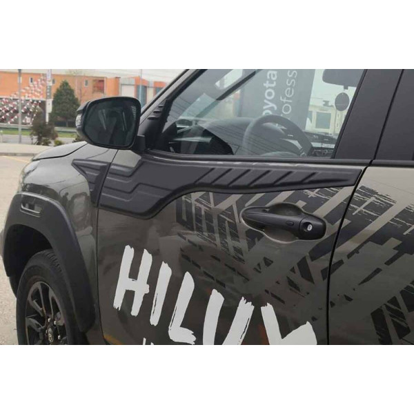 Toyota Hilux Yarasa Kapı Dodik Seti 4 Parça 2020-2026 Arası