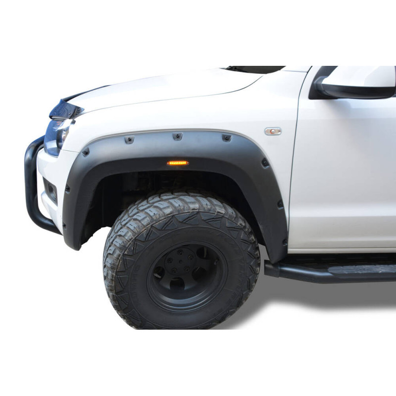 VW Amarok Dodik Seti Ledli Mat Siyah Depo Kapağı 19 cm 4 Parça 2010-2021 Arası